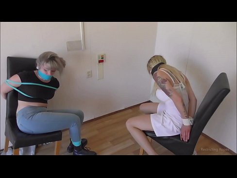 ❤️ Woledzera / womangidwa komanso wotsekeredwa / msungwana wovutika Zolaula zolaula ny.liporno.ru