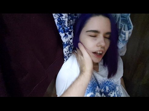 ❤️ Ndinamupeza sis wanga ali kuchipinda ndikumuthandiza kulira Zolaula zolaula ny.liporno.ru